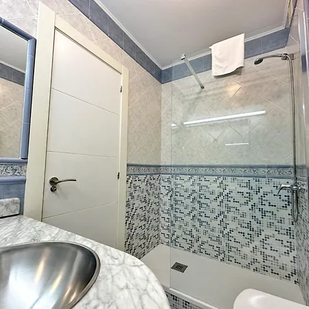 Alfar - 5900 Apartment